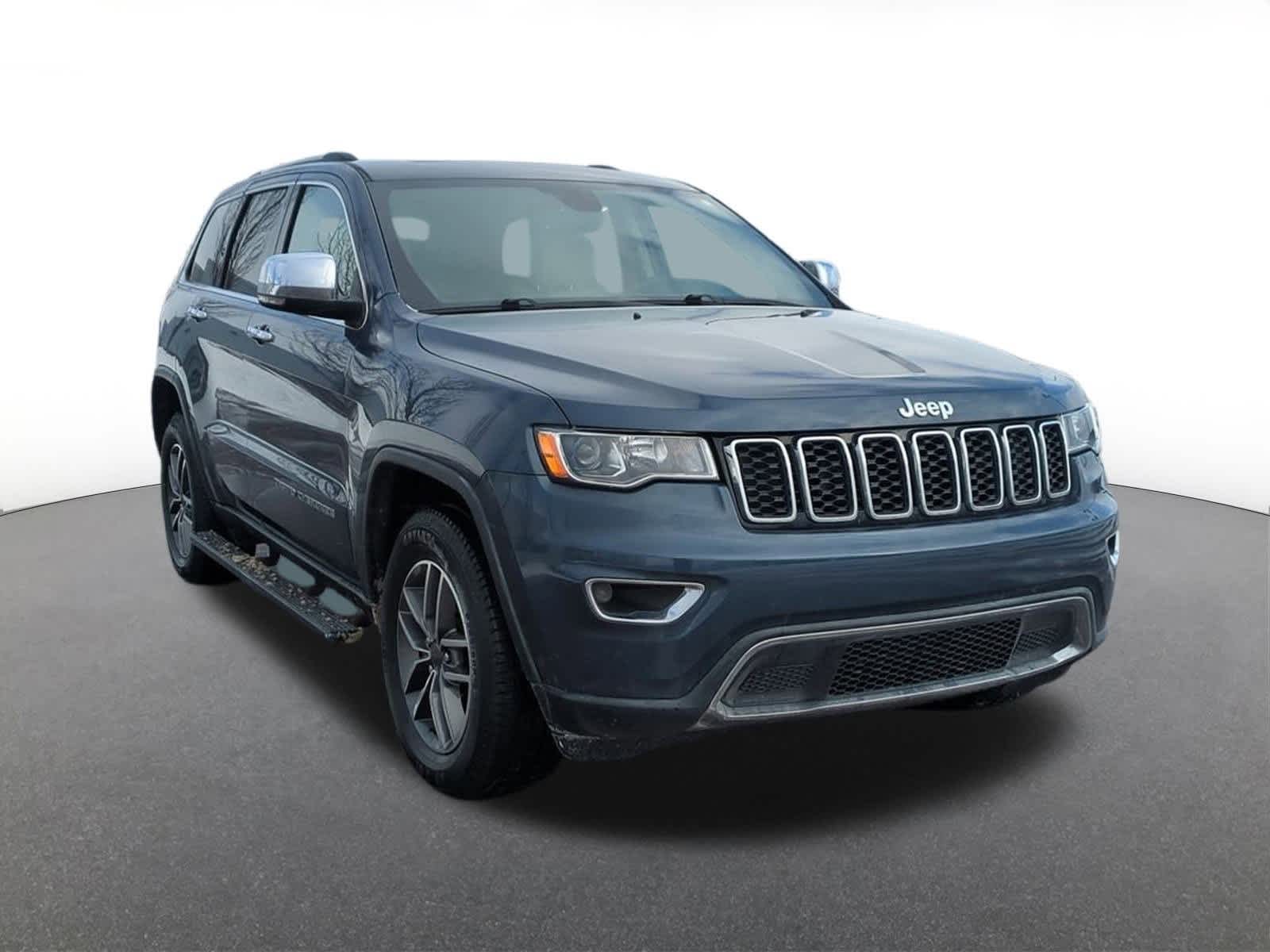 Thumbnail: 2020 Jeep Grand Cherokee - 8