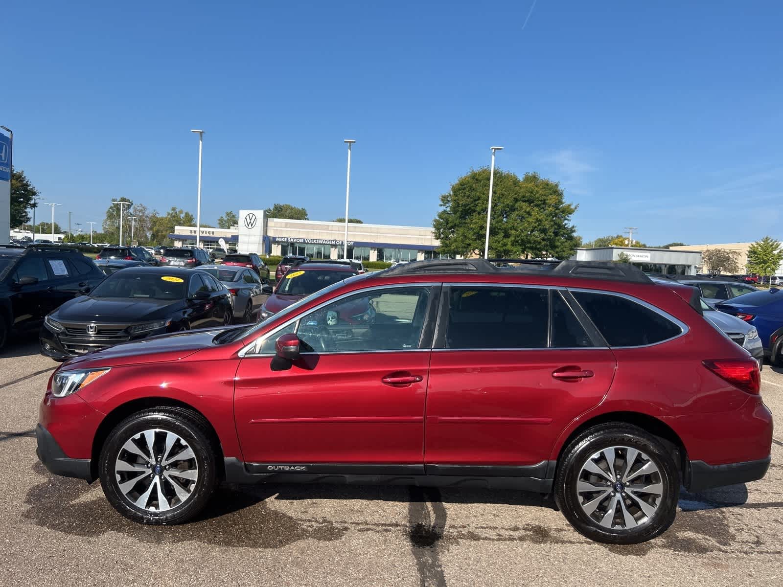 Thumbnail: 2016 Subaru Outback - 2