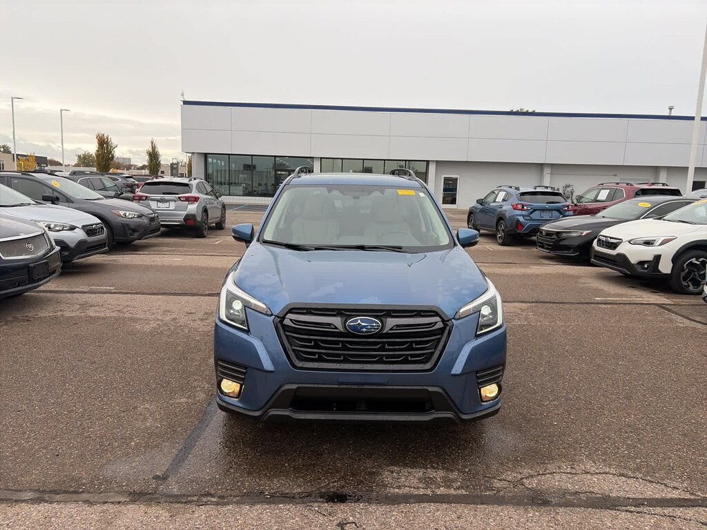 Used 2023 Subaru Forester Limited SUV