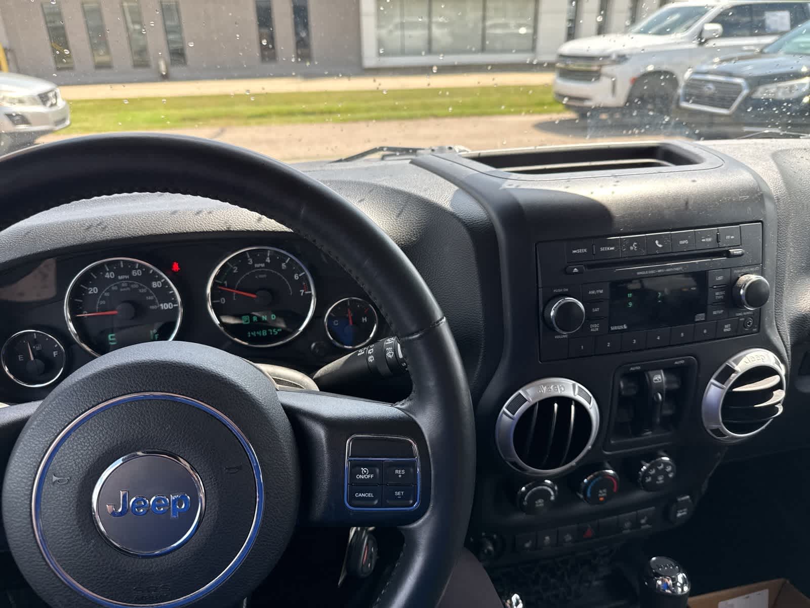 Thumbnail: 2015 Jeep Wrangler - 18