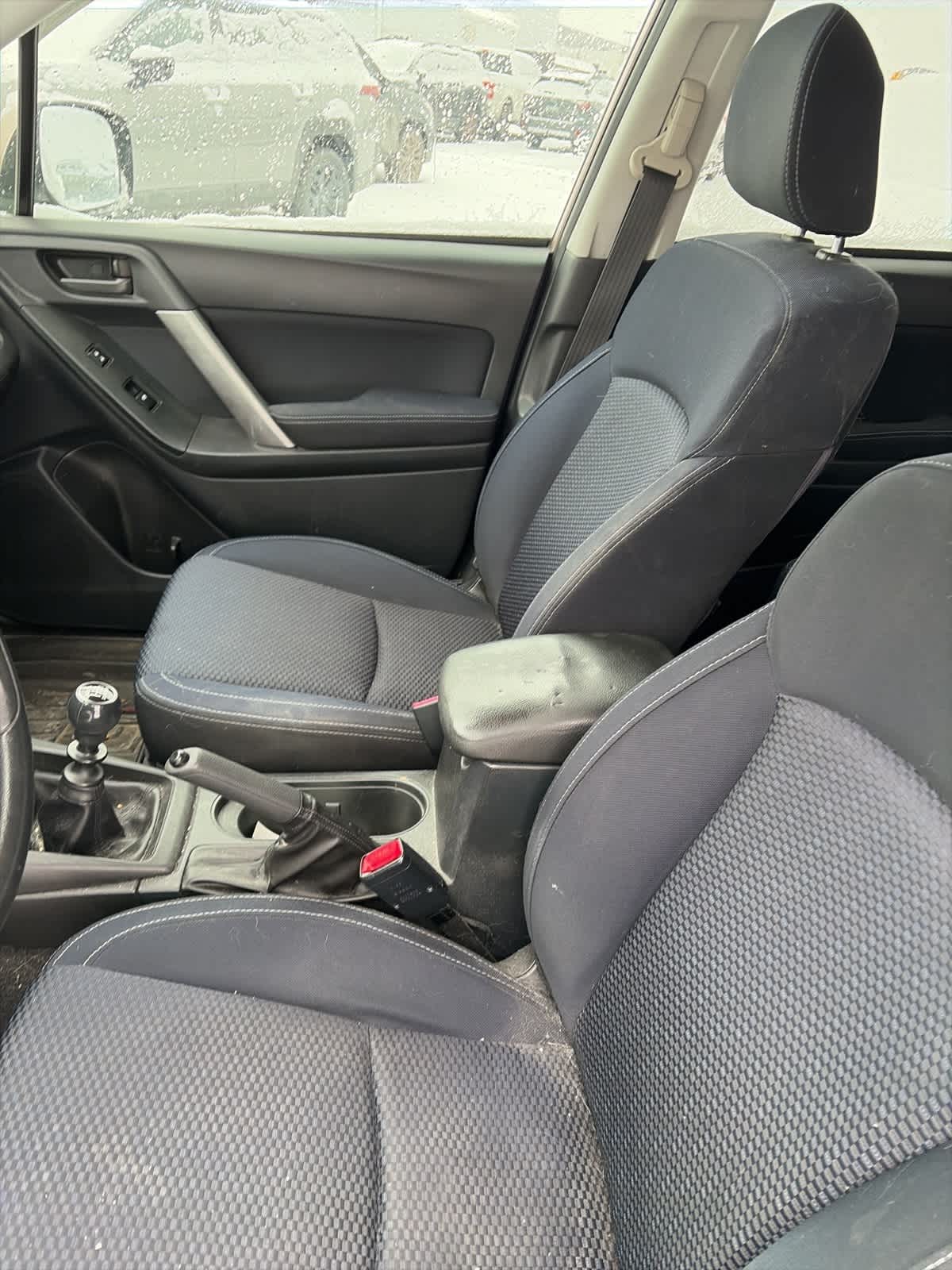 Thumbnail: 2015 Subaru Forester - 9