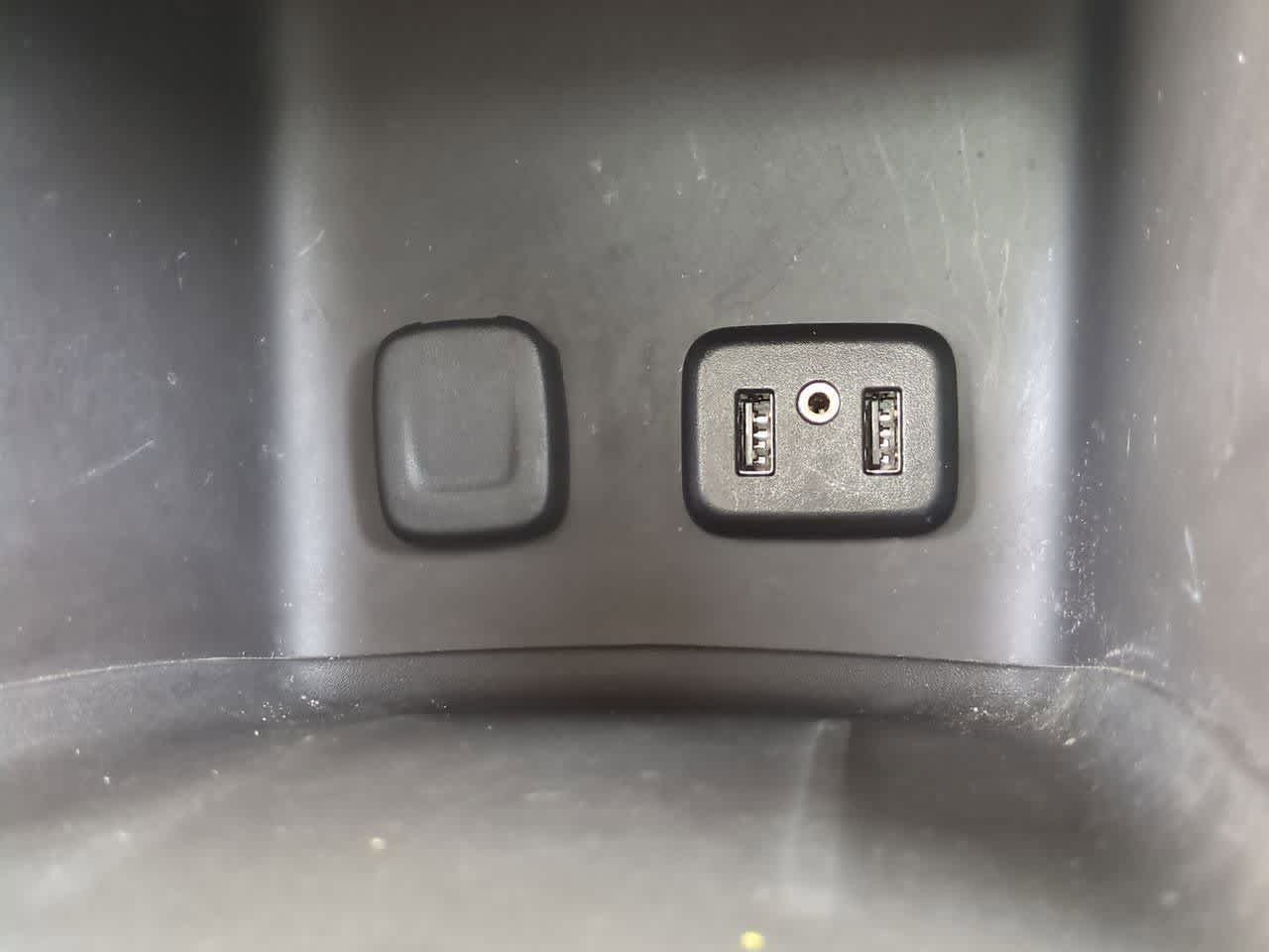 Thumbnail: 2019 GMC Acadia - 33