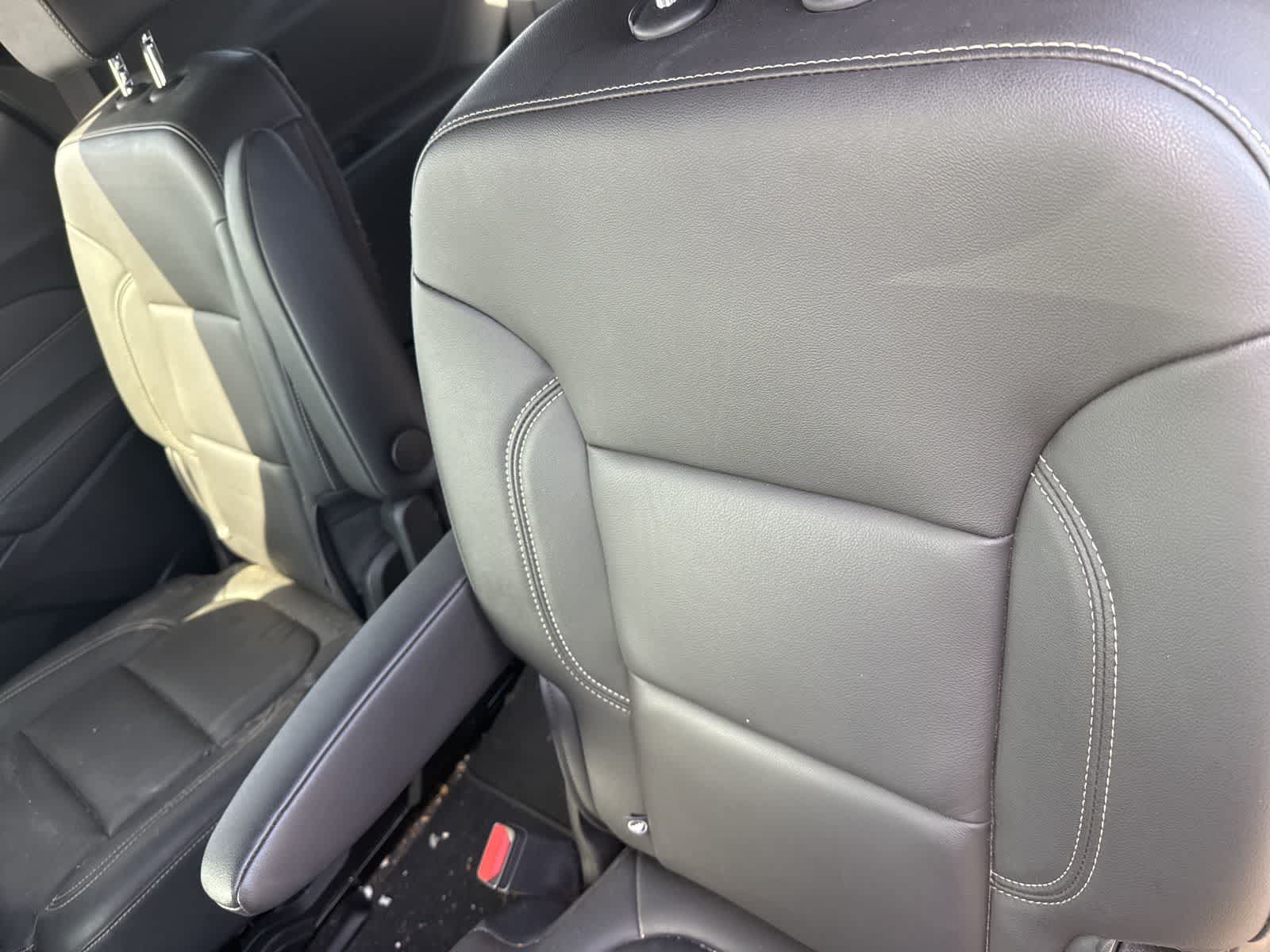 Thumbnail: 2023 Chevrolet Traverse - 16