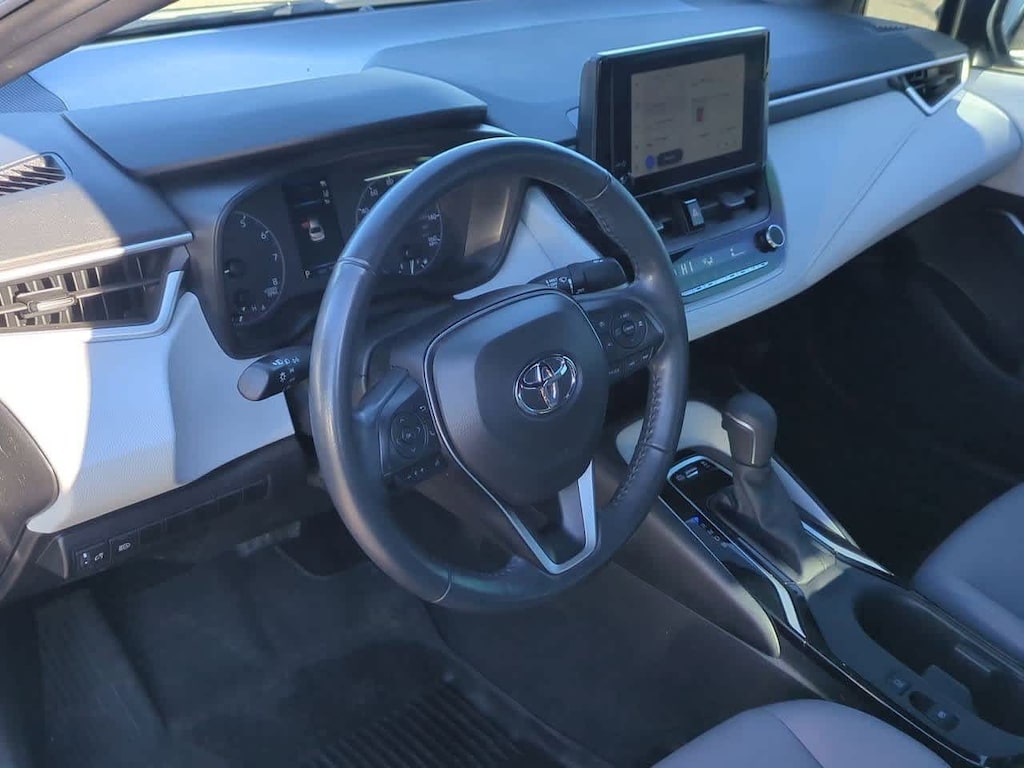 Used 2023 Toyota Corolla SE Sedan
