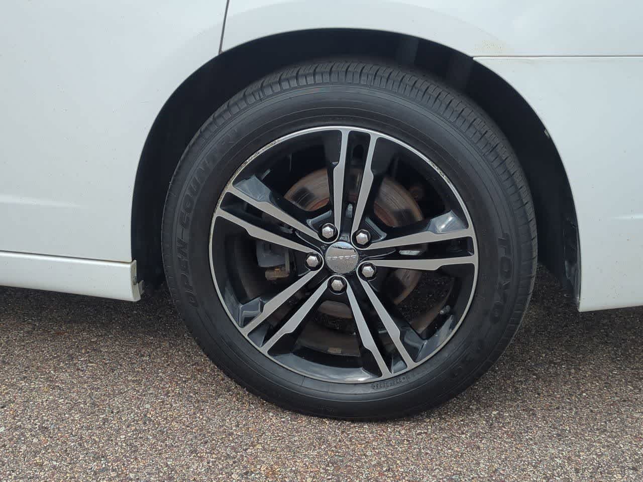 Thumbnail: 2014 Dodge Charger - 13