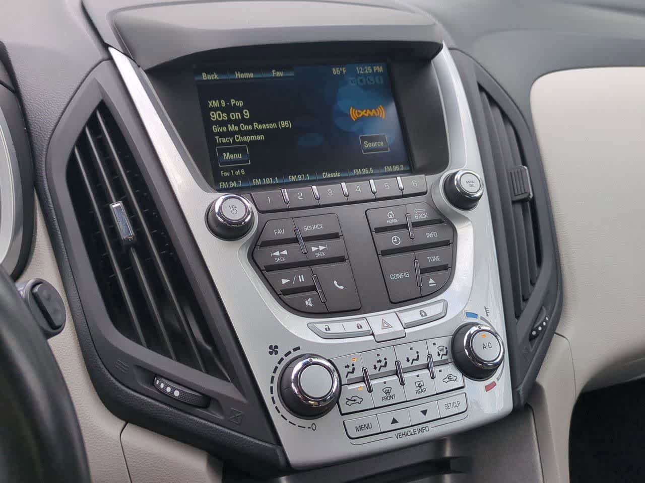 Thumbnail: 2012 Chevrolet Equinox - 26
