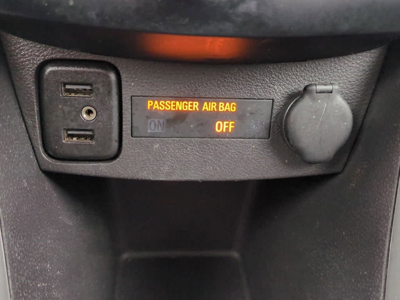 Thumbnail: 2019 Chevrolet Trax - 28