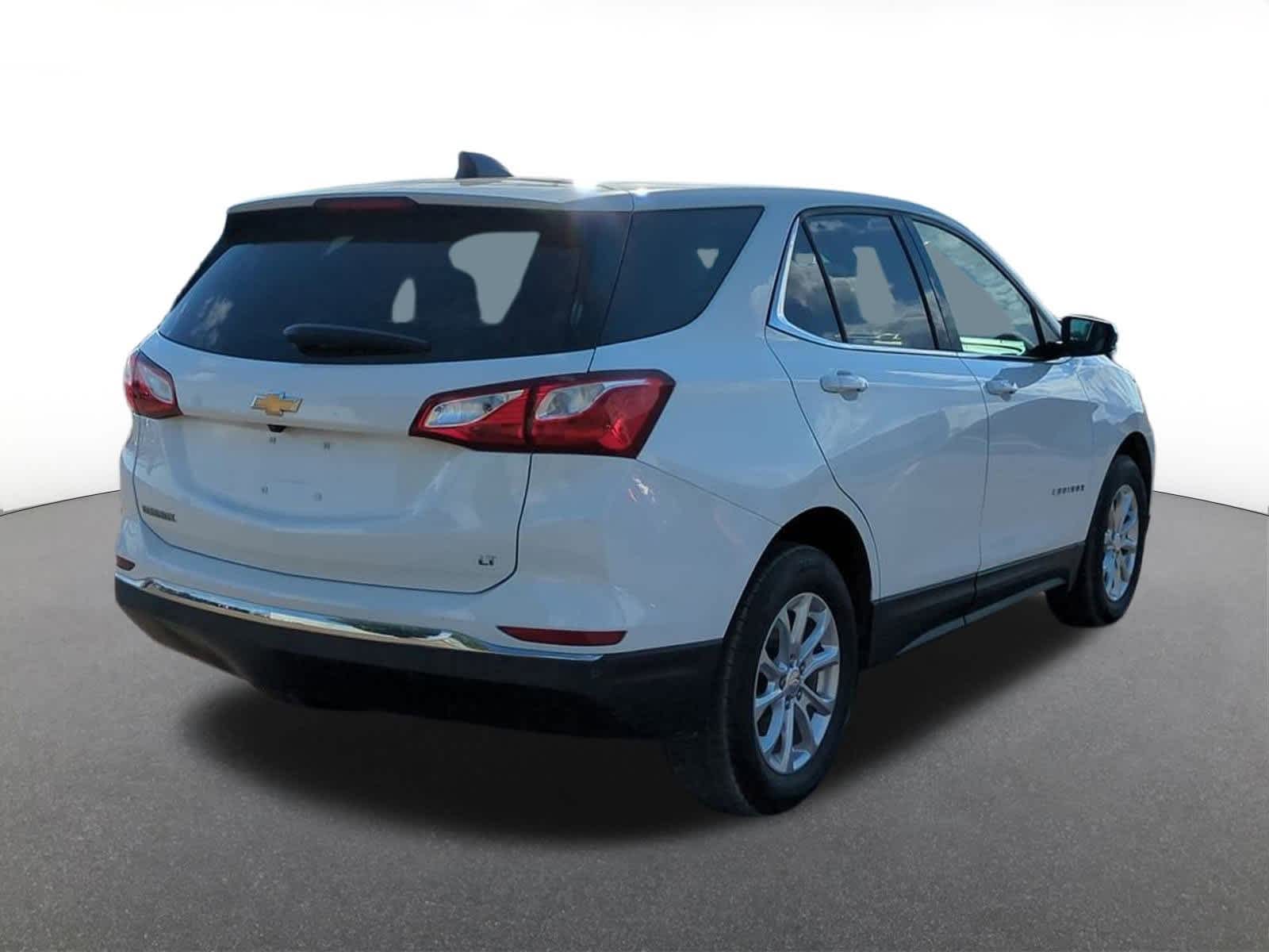 Thumbnail: 2020 Chevrolet Equinox - 6