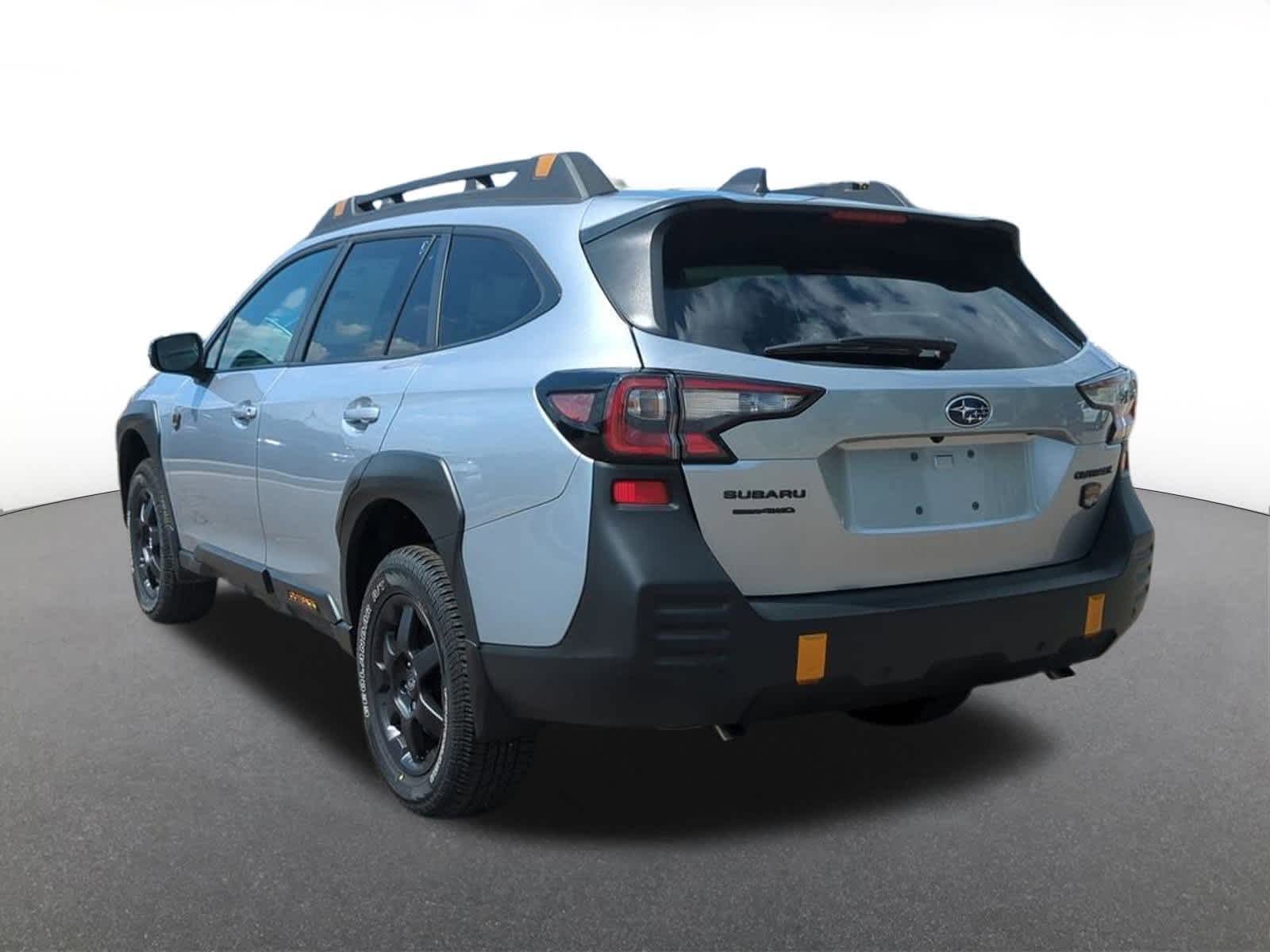 Thumbnail: 2025 Subaru Outback - 4