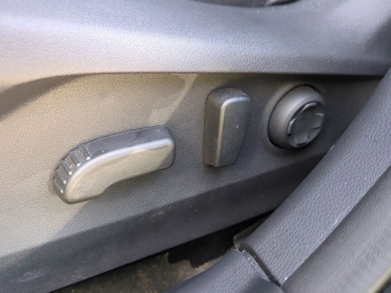 Thumbnail: 2023 Subaru Outback - 16