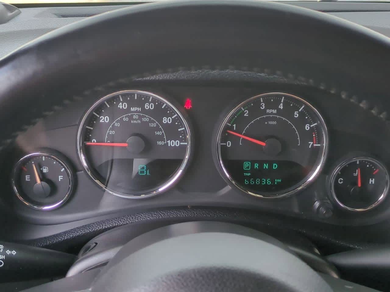 Thumbnail: 2015 Jeep Wrangler - 29