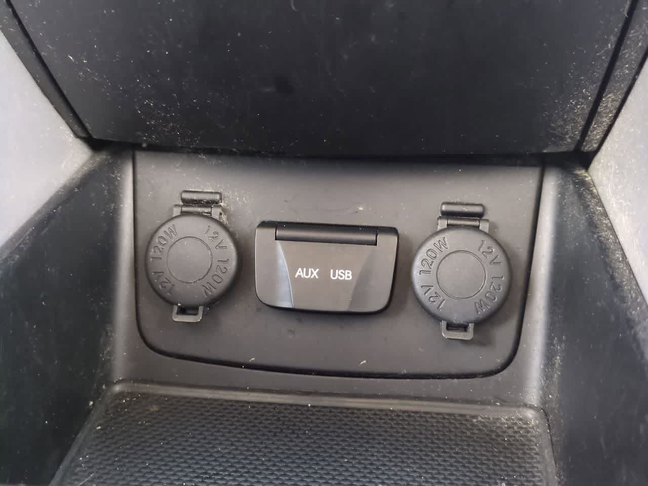 Thumbnail: 2014 Hyundai Sonata - 28