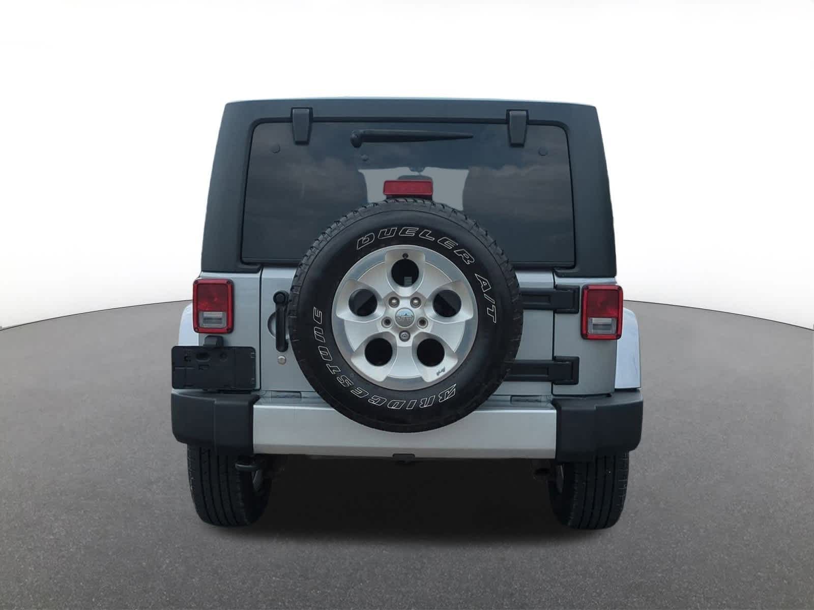 Thumbnail: 2015 Jeep Wrangler - 5