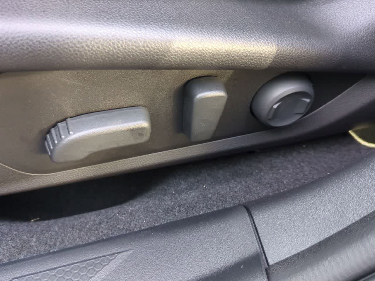 Thumbnail: 2026 Subaru Outback - 16