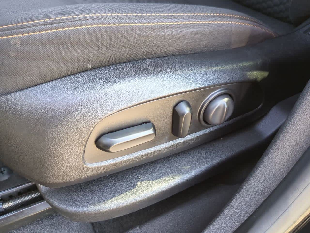 Thumbnail: 2019 GMC Terrain - 16