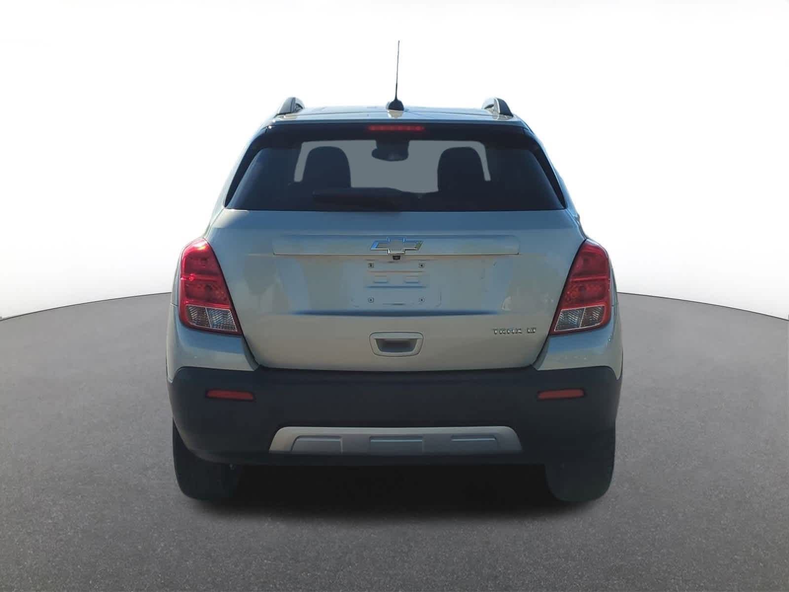 Thumbnail: 2016 Chevrolet Trax - 5