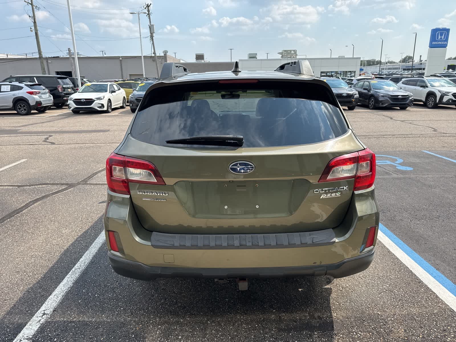 Thumbnail: 2017 Subaru Outback - 13