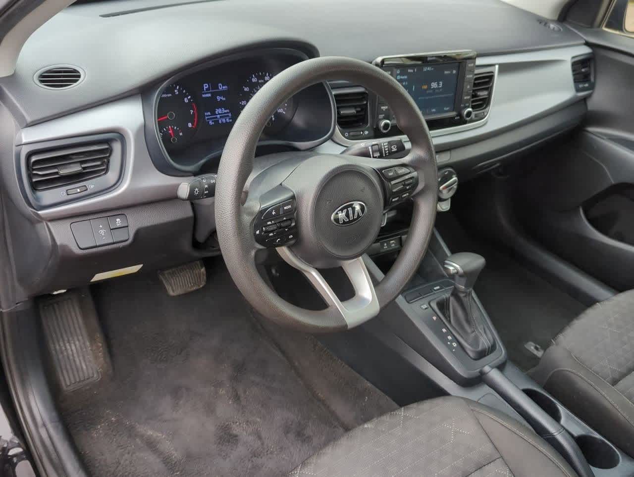 Thumbnail: 2020 Kia Rio - 2