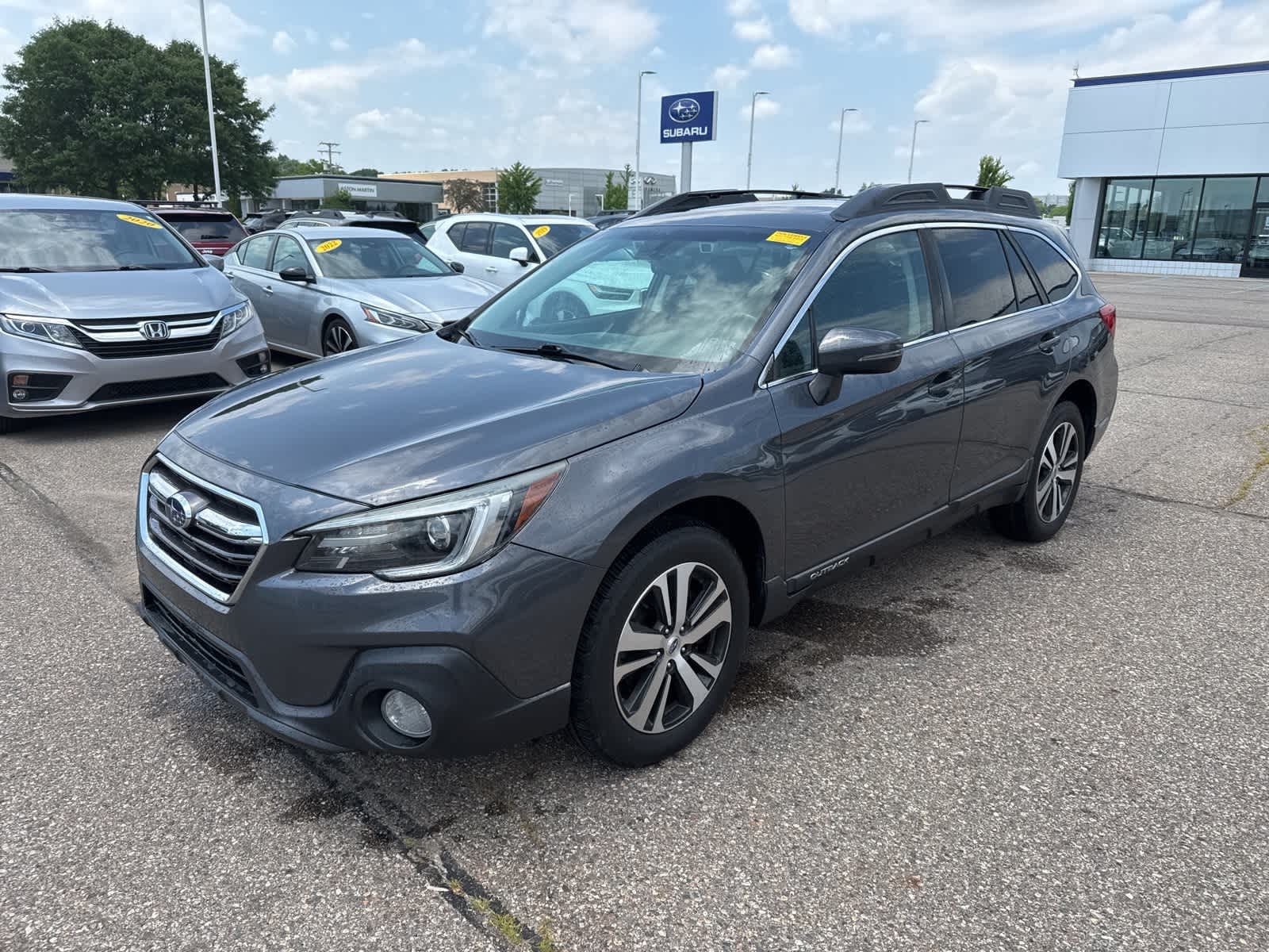 Thumbnail: 2018 Subaru Outback - 1