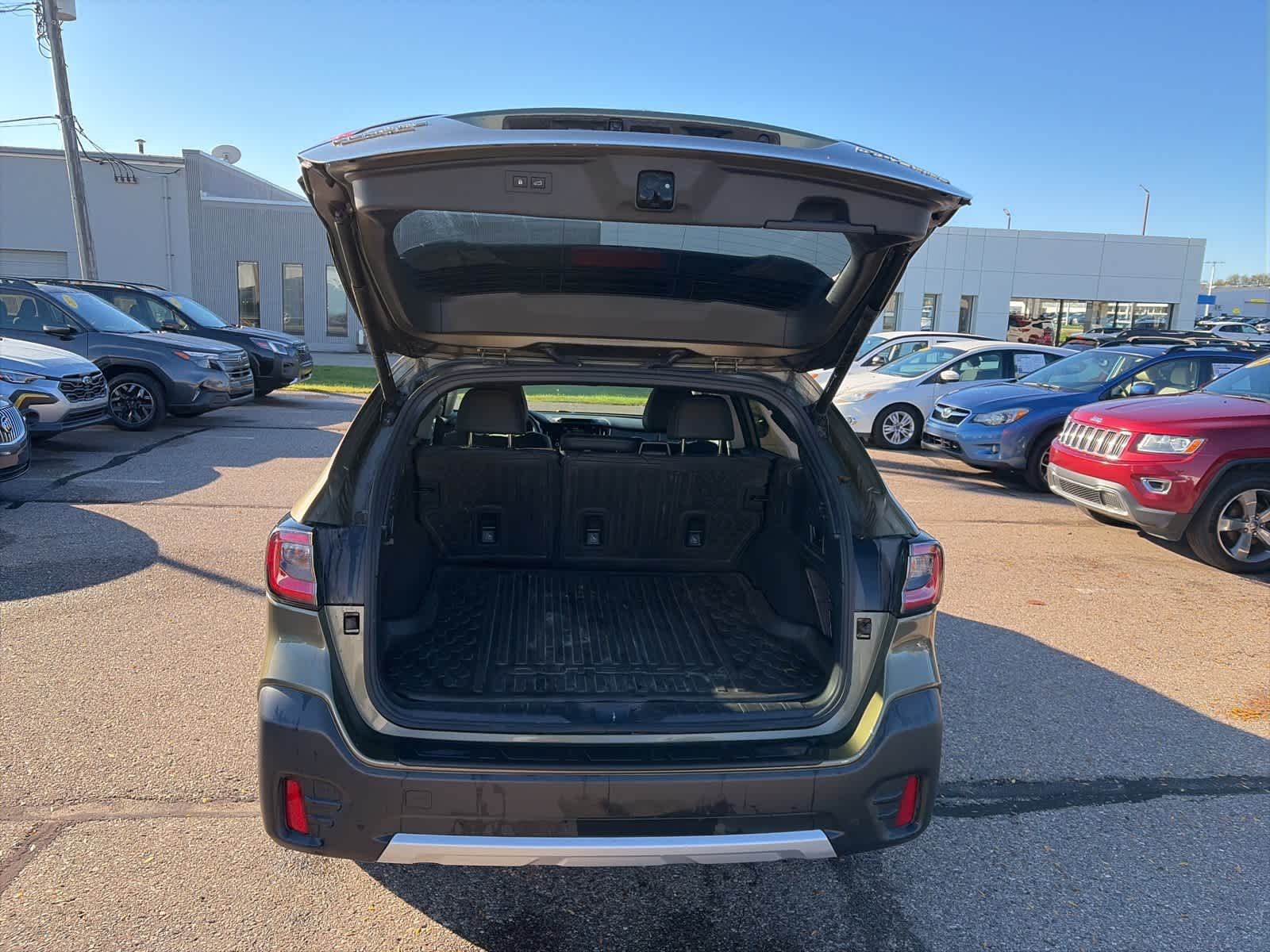 Thumbnail: 2022 Subaru Outback - 16