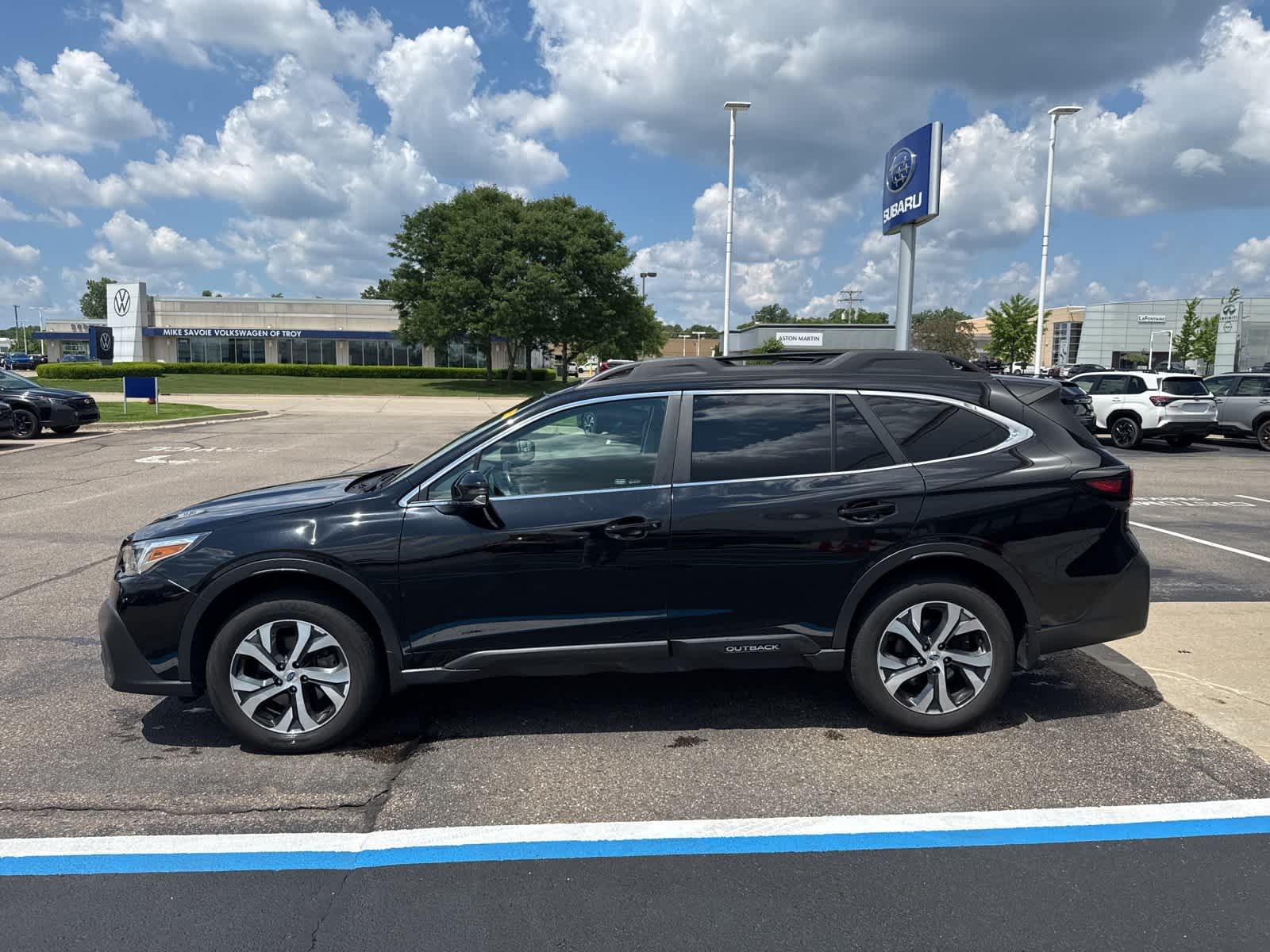 Thumbnail: 2022 Subaru Outback - 12