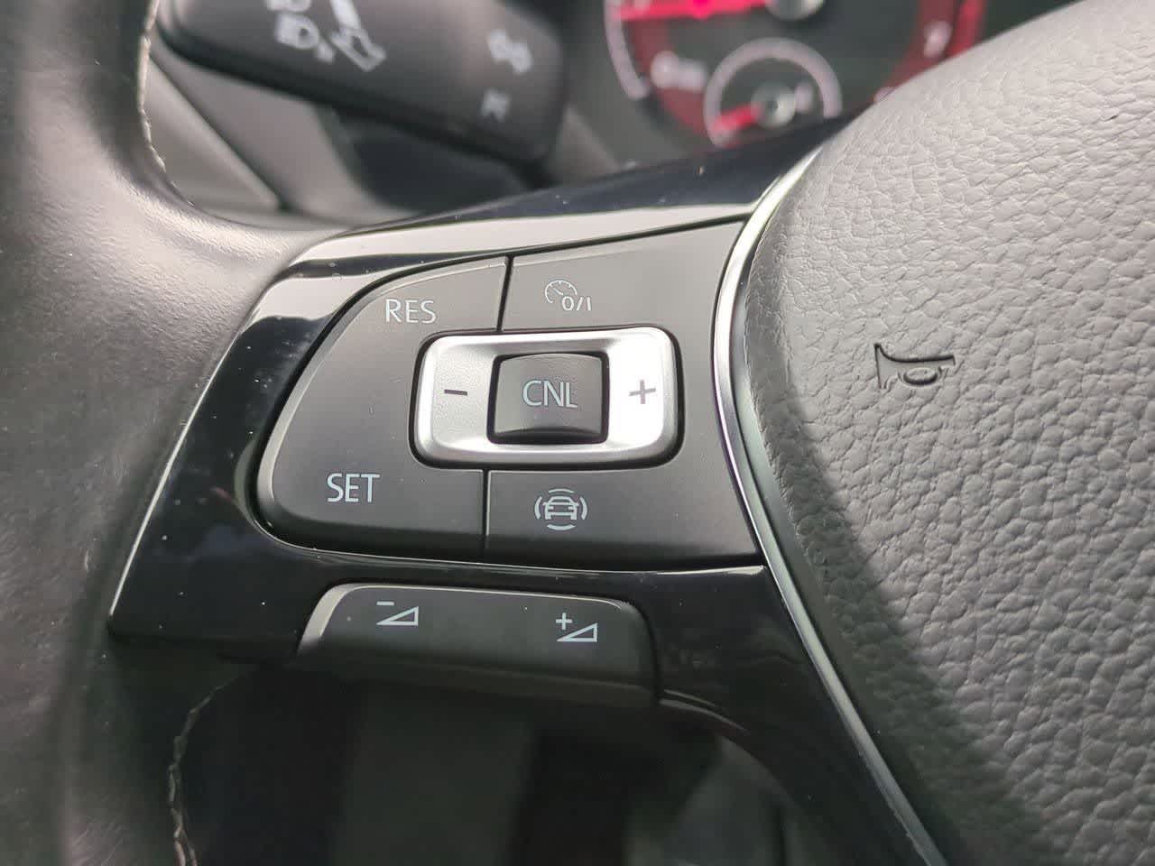 Thumbnail: 2020 Volkswagen Jetta - 24