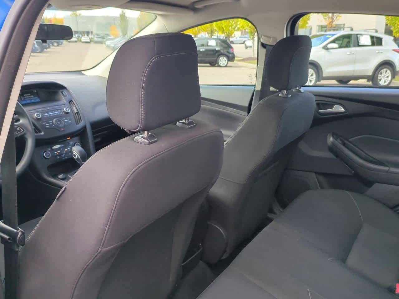 Thumbnail: 2018 Ford Focus - 17