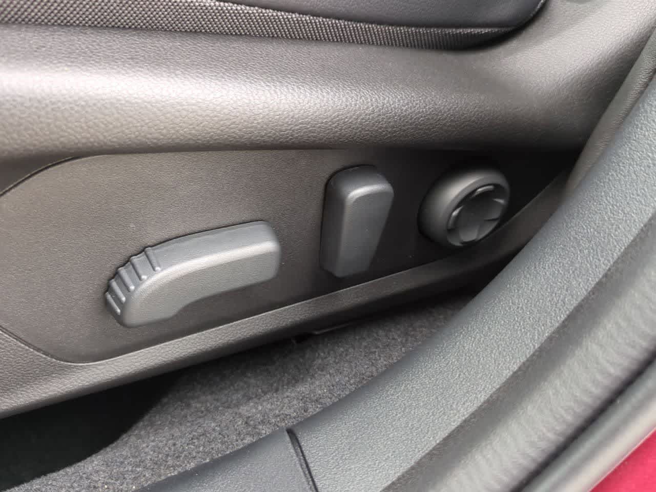 Thumbnail: 2026 Subaru Outback - 16