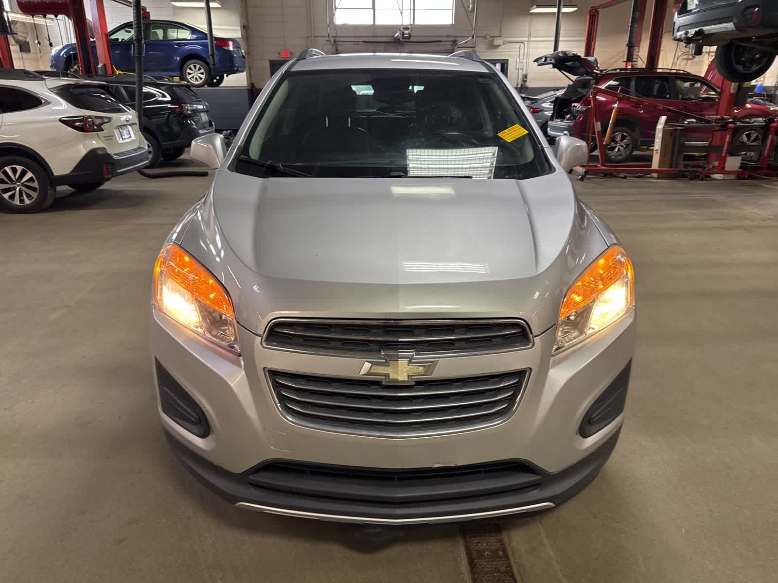 Thumbnail: 2016 Chevrolet Trax - 10