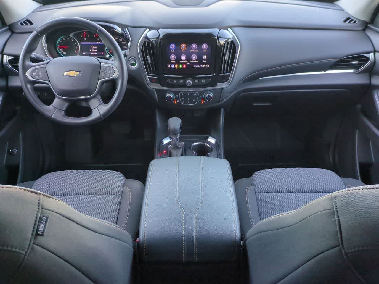 Thumbnail: 2021 Chevrolet Traverse - 14