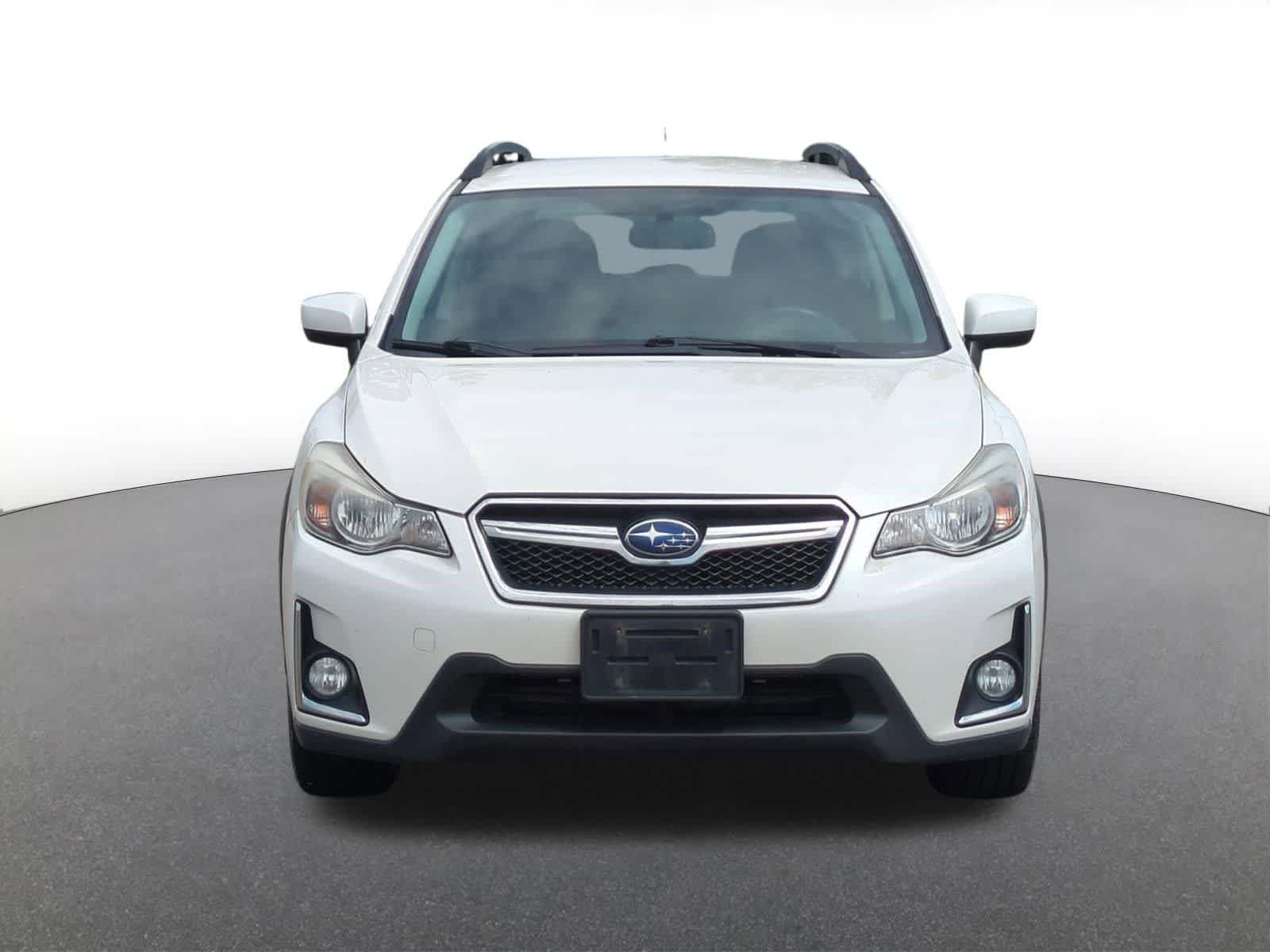 Thumbnail: 2017 Subaru Crosstrek - 9