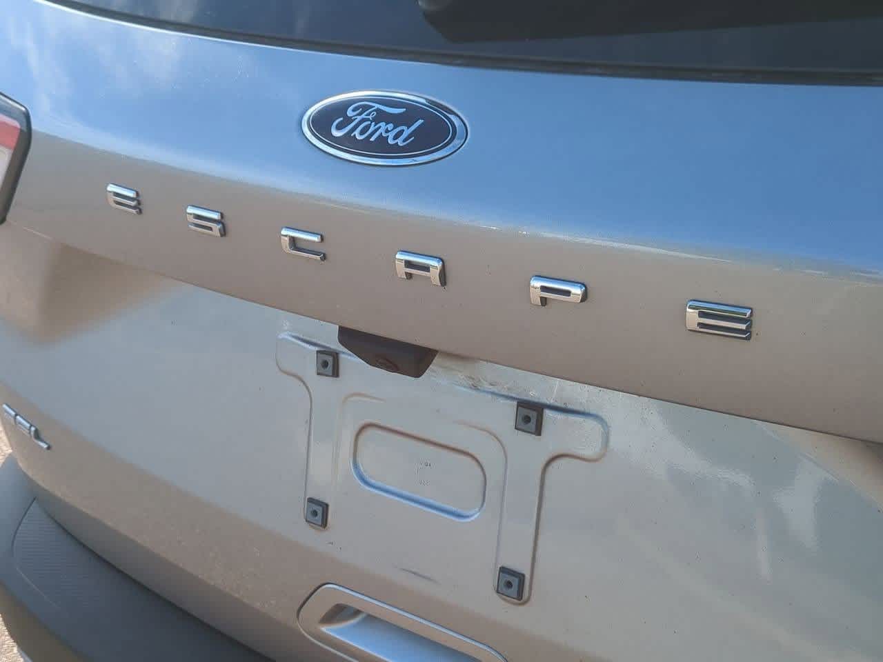 Thumbnail: 2022 Ford Escape - 12