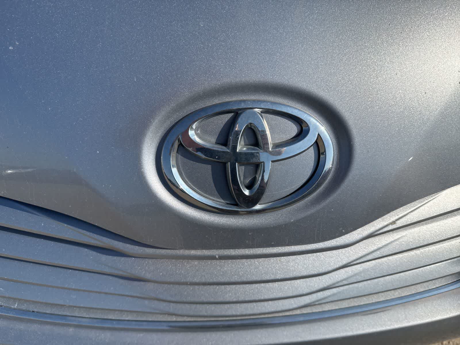 Thumbnail: 2017 Toyota Sienna - 11