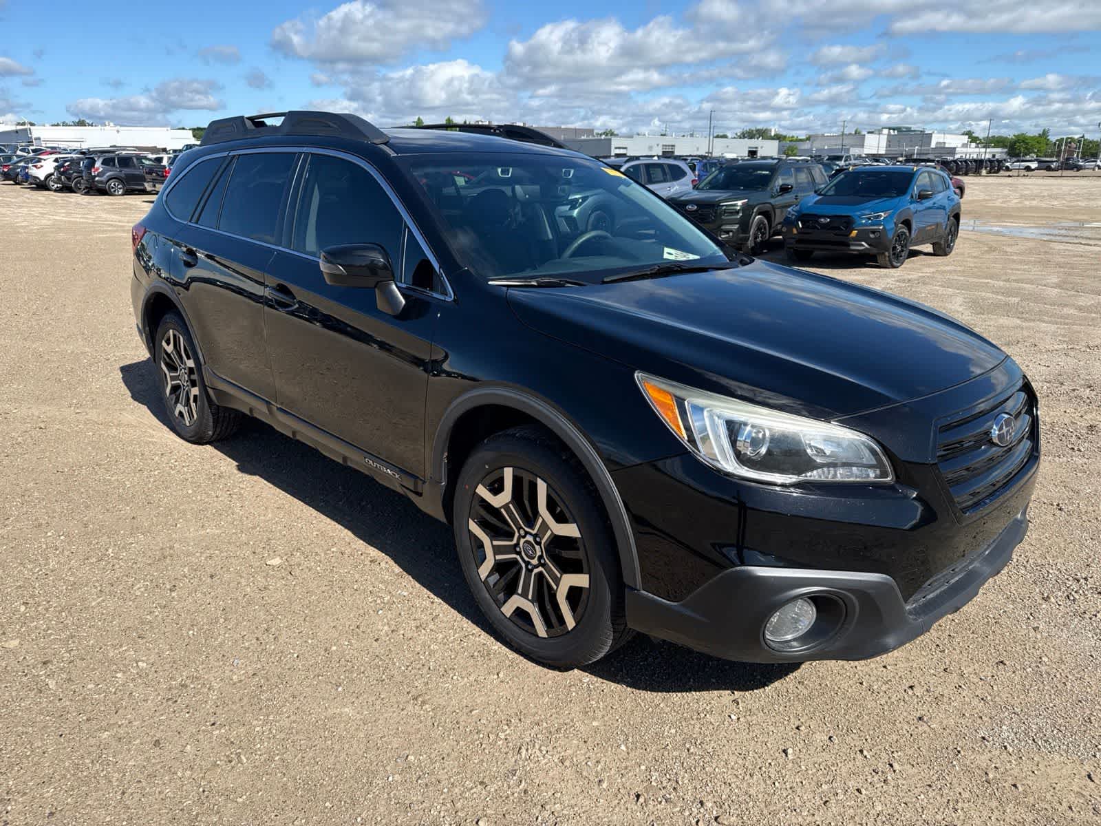 Thumbnail: 2017 Subaru Outback - 4