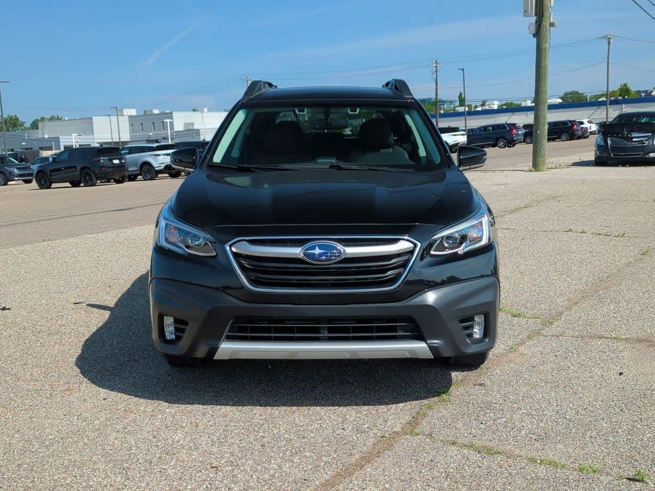 2022 Subaru Outback Limited 9