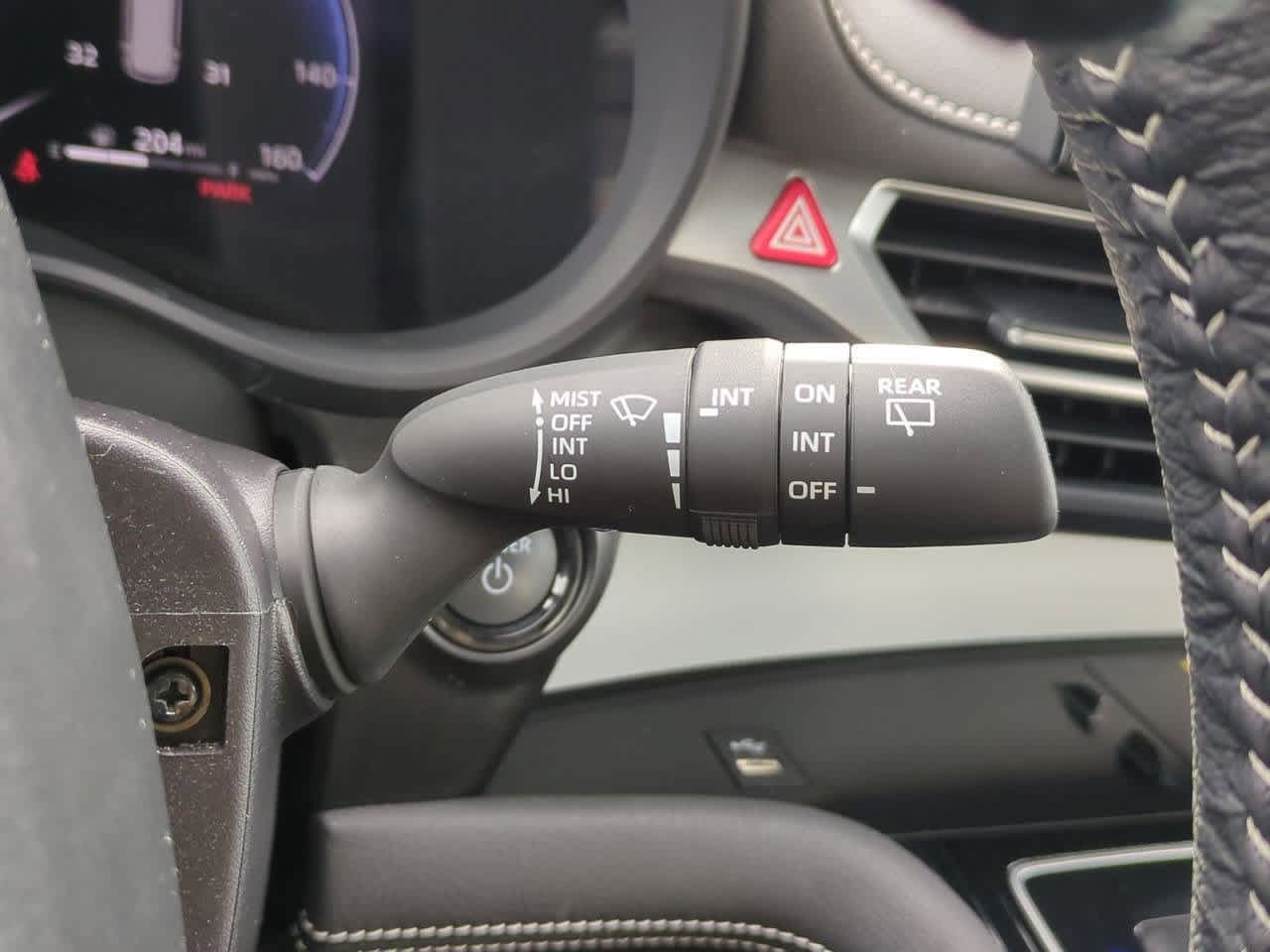 Thumbnail: 2025 Toyota Sienna - 27