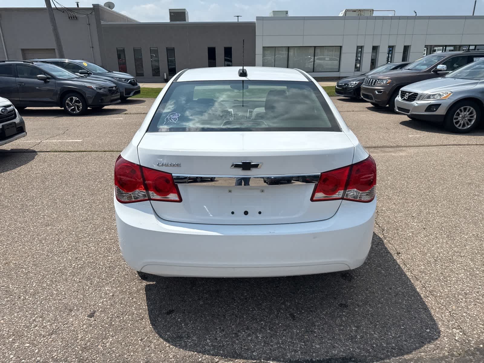 Thumbnail: 2016 Chevrolet Cruze - 12