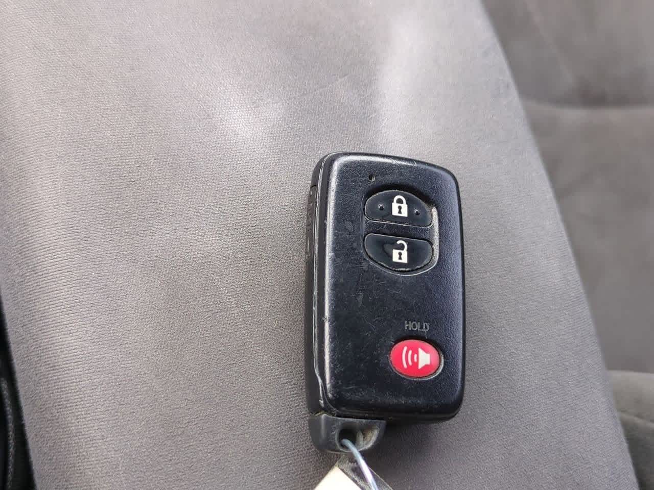 Thumbnail: 2010 Toyota Prius - 31