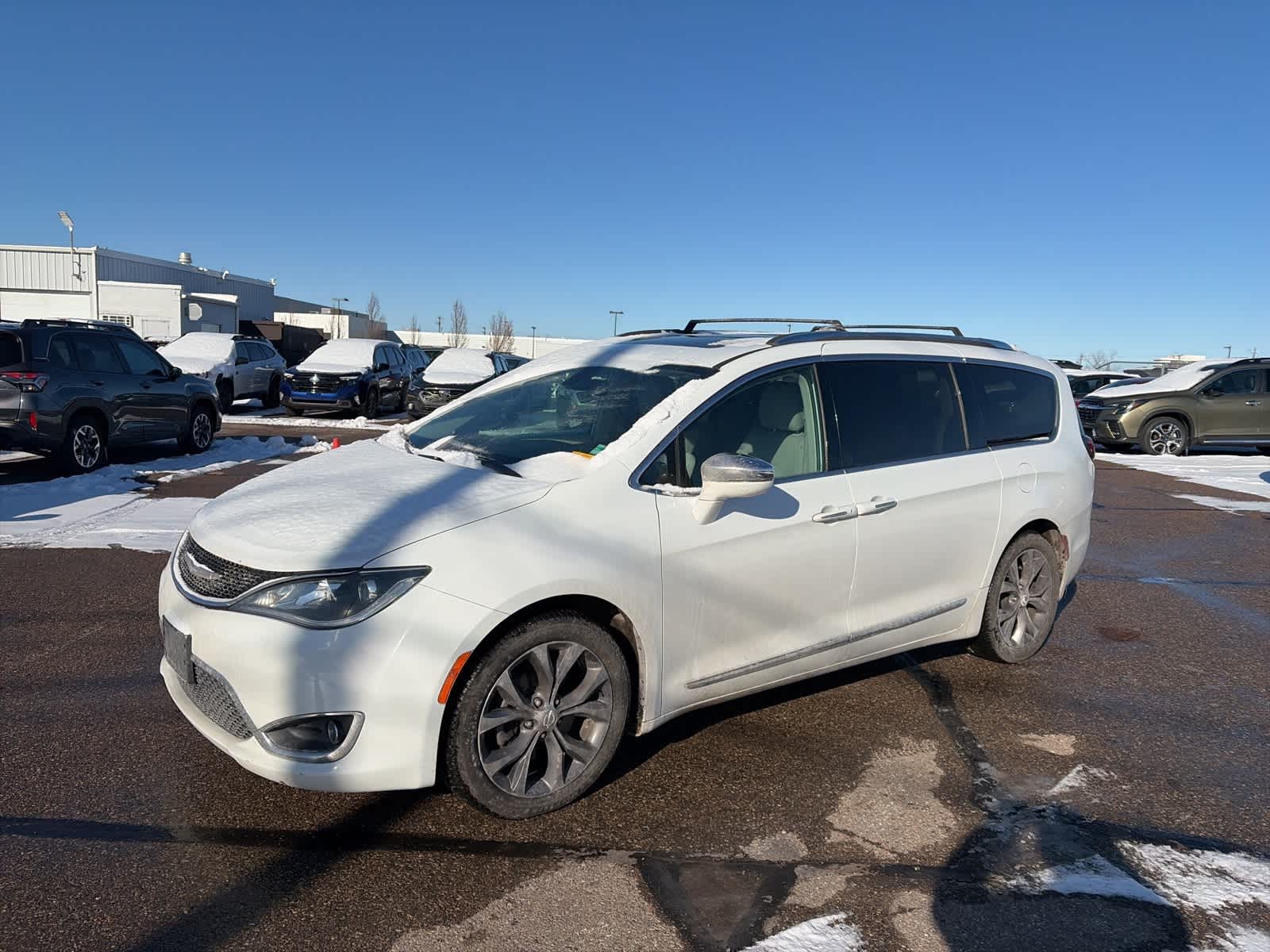 Thumbnail: 2018 Chrysler Pacifica - 1