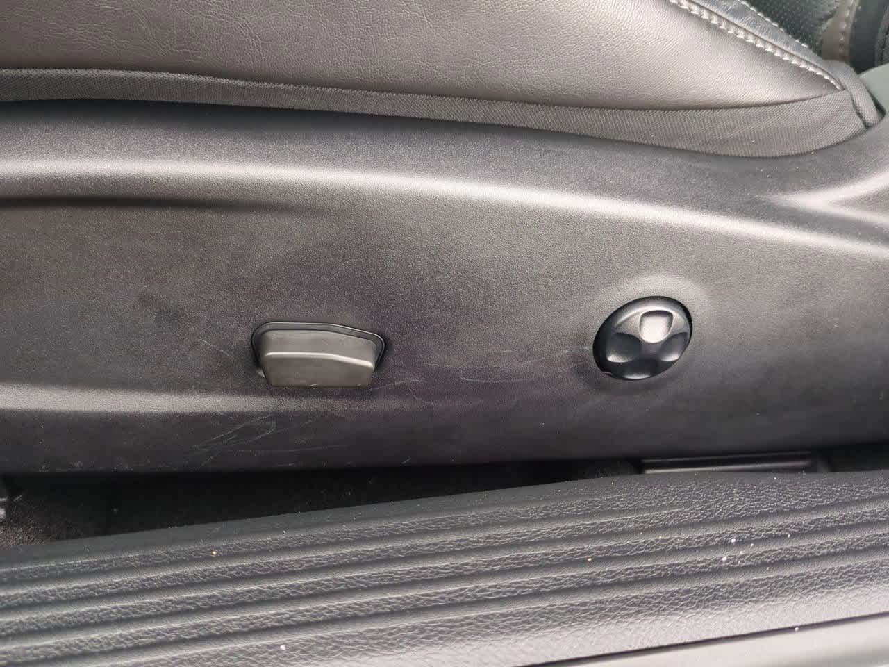 Thumbnail: 2021 Dodge Challenger - 15