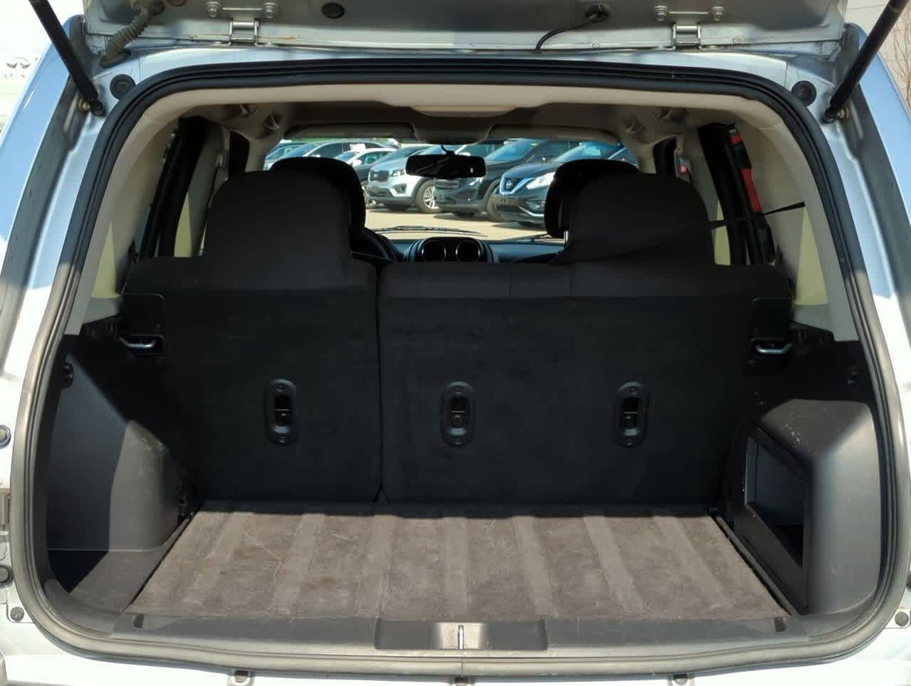 Thumbnail: 2016 Jeep Patriot - 30