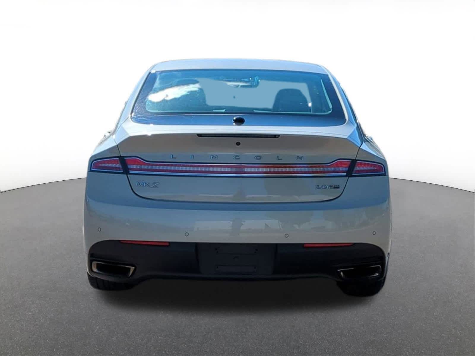 Thumbnail: 2016 Lincoln MKZ - 5