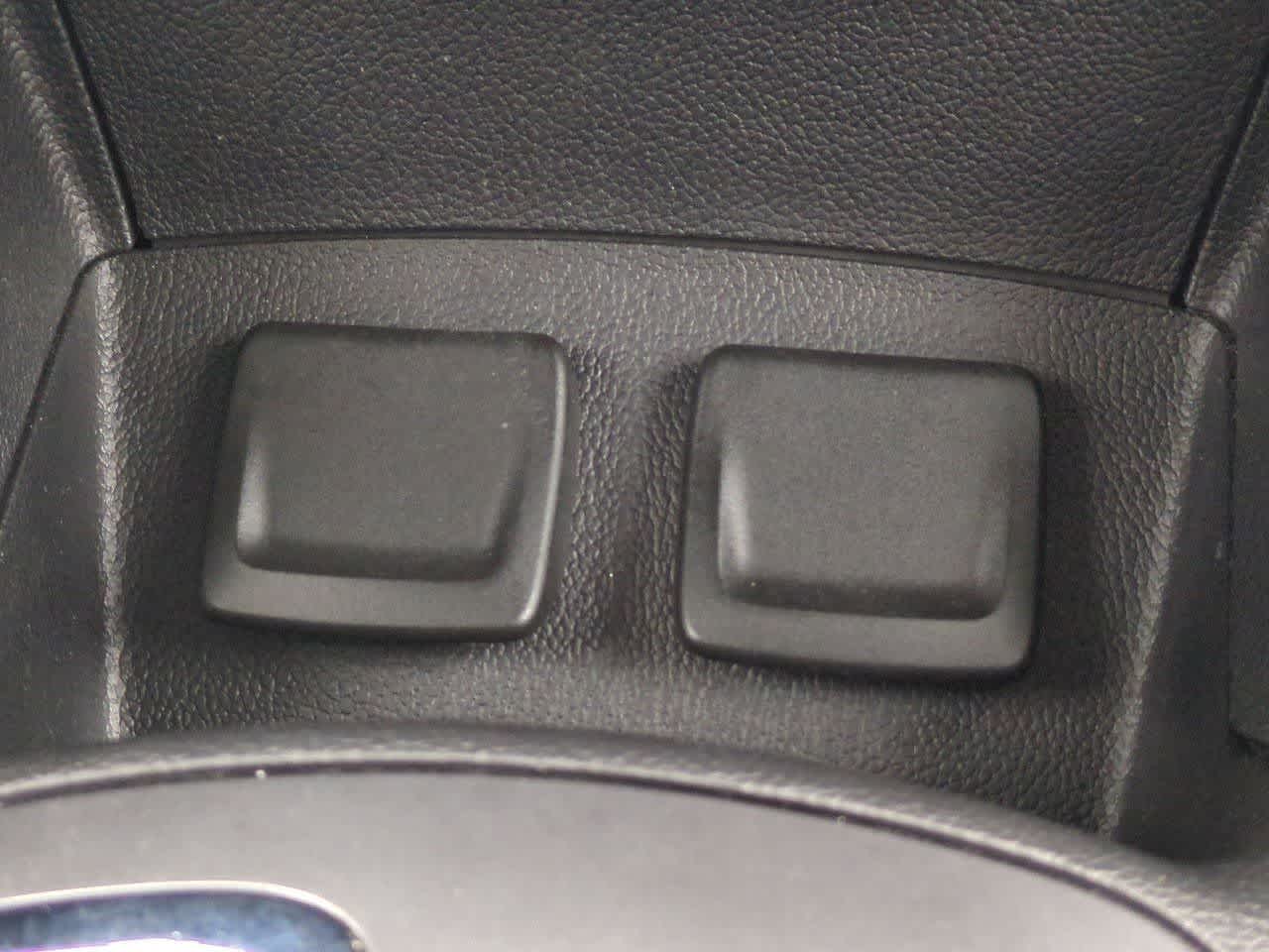 Thumbnail: 2018 Chevrolet Cruze - 28