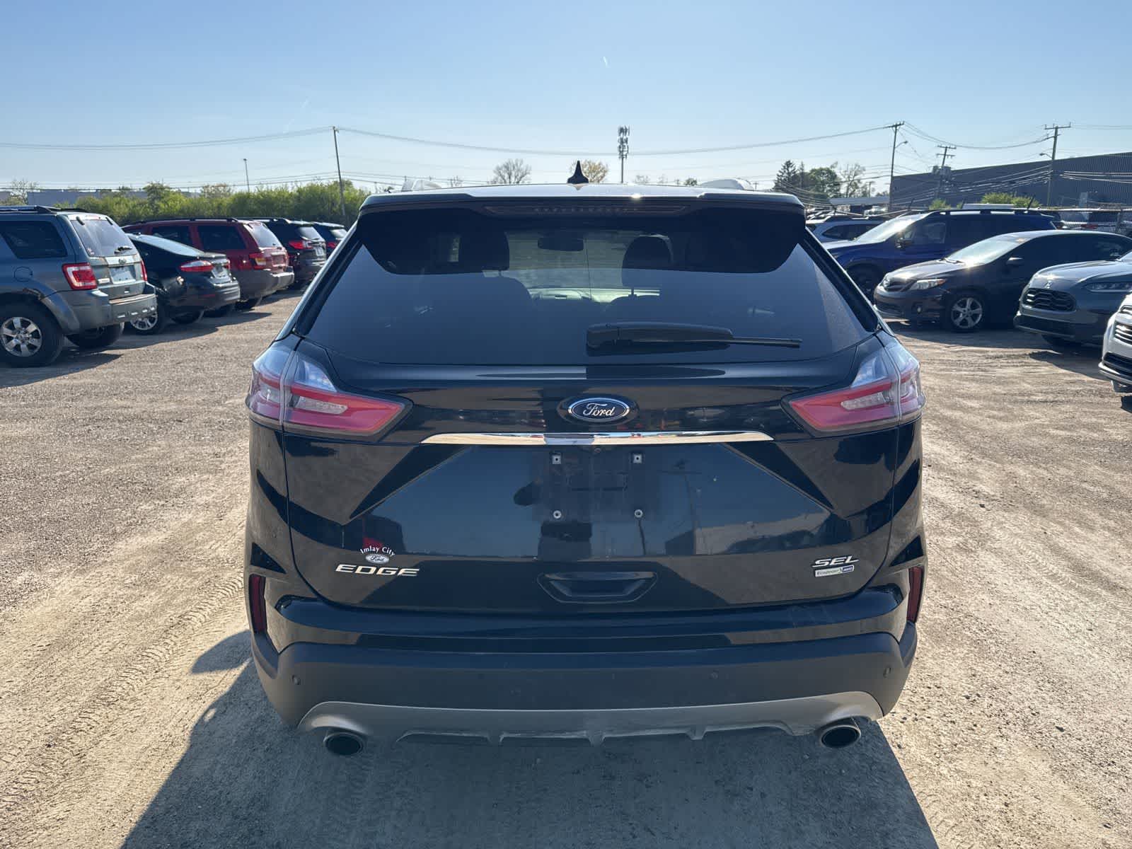 Thumbnail: 2019 Ford Edge - 13