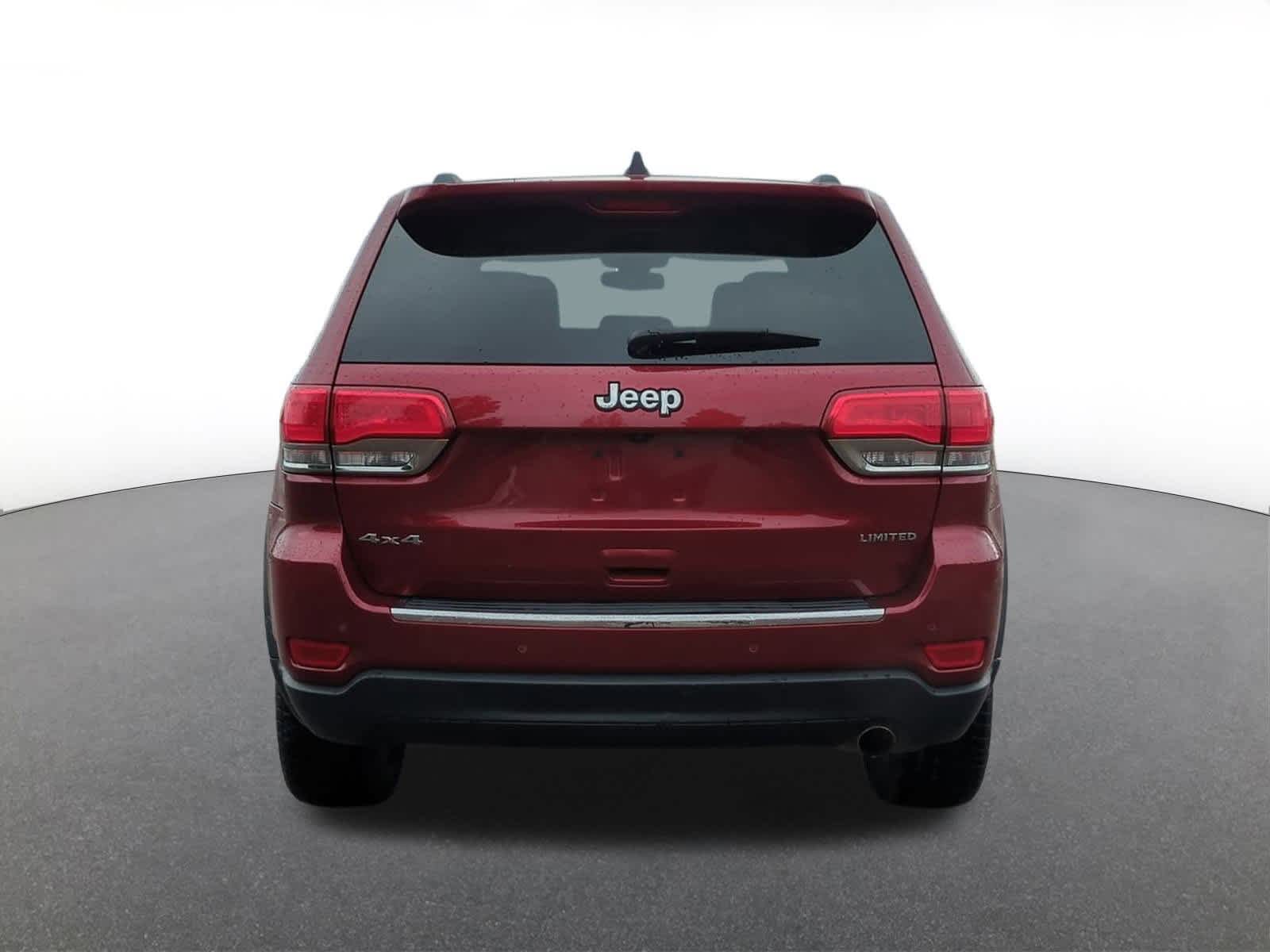 Thumbnail: 2015 Jeep Grand Cherokee - 5