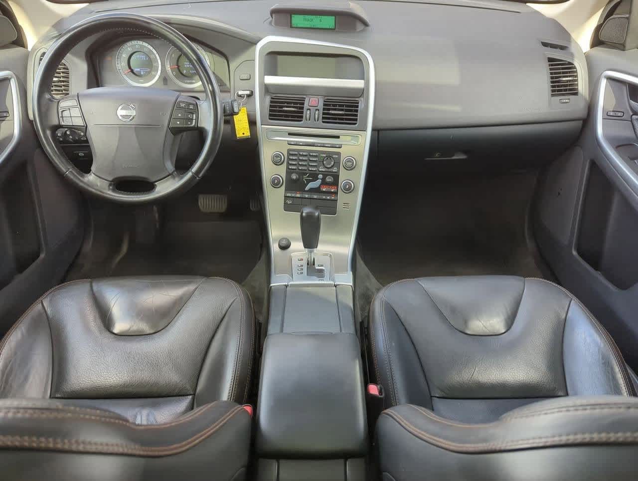 Thumbnail: 2010 Volvo XC60 - 14