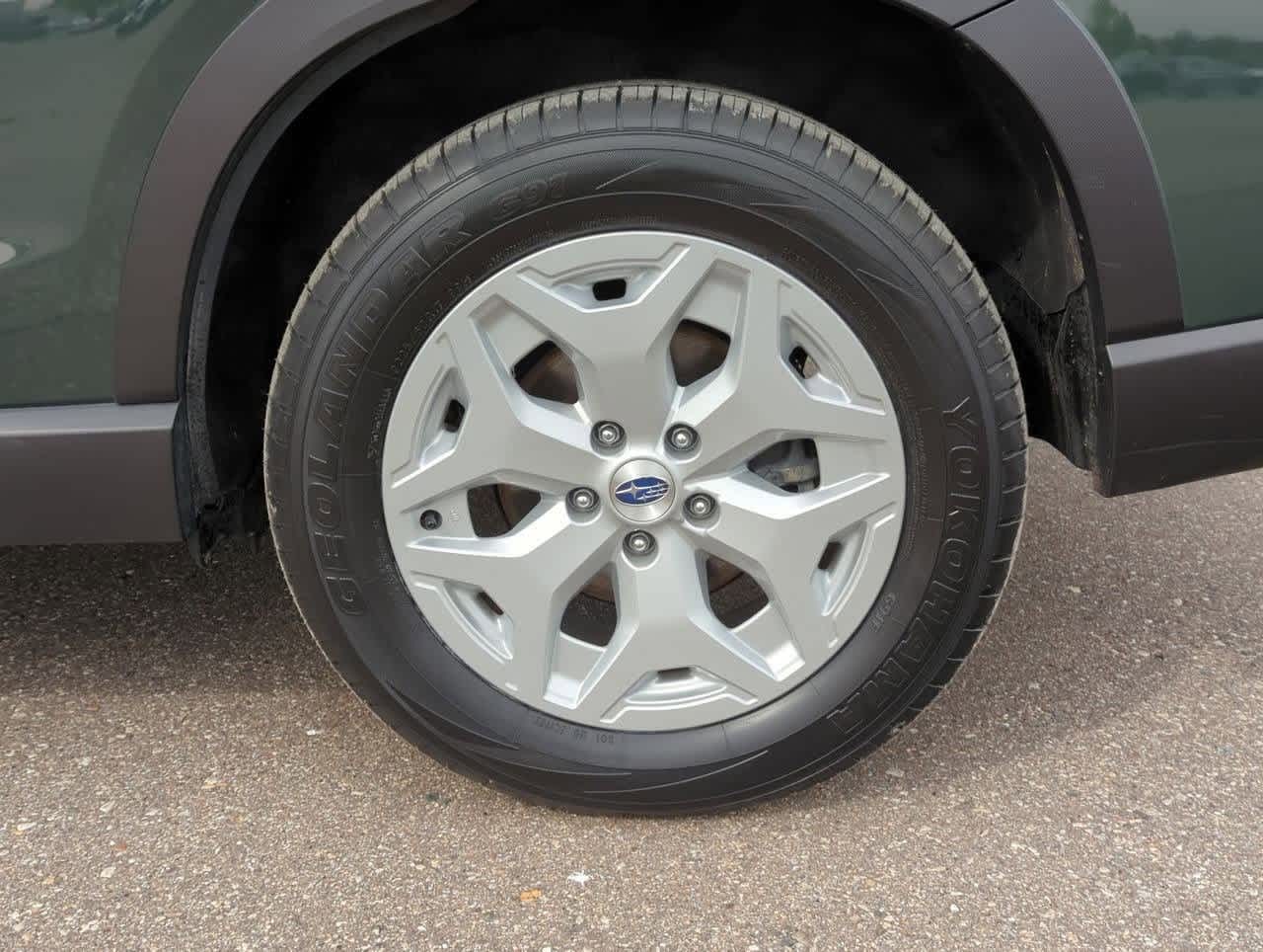 2023 Subaru Forester 2.5i 13