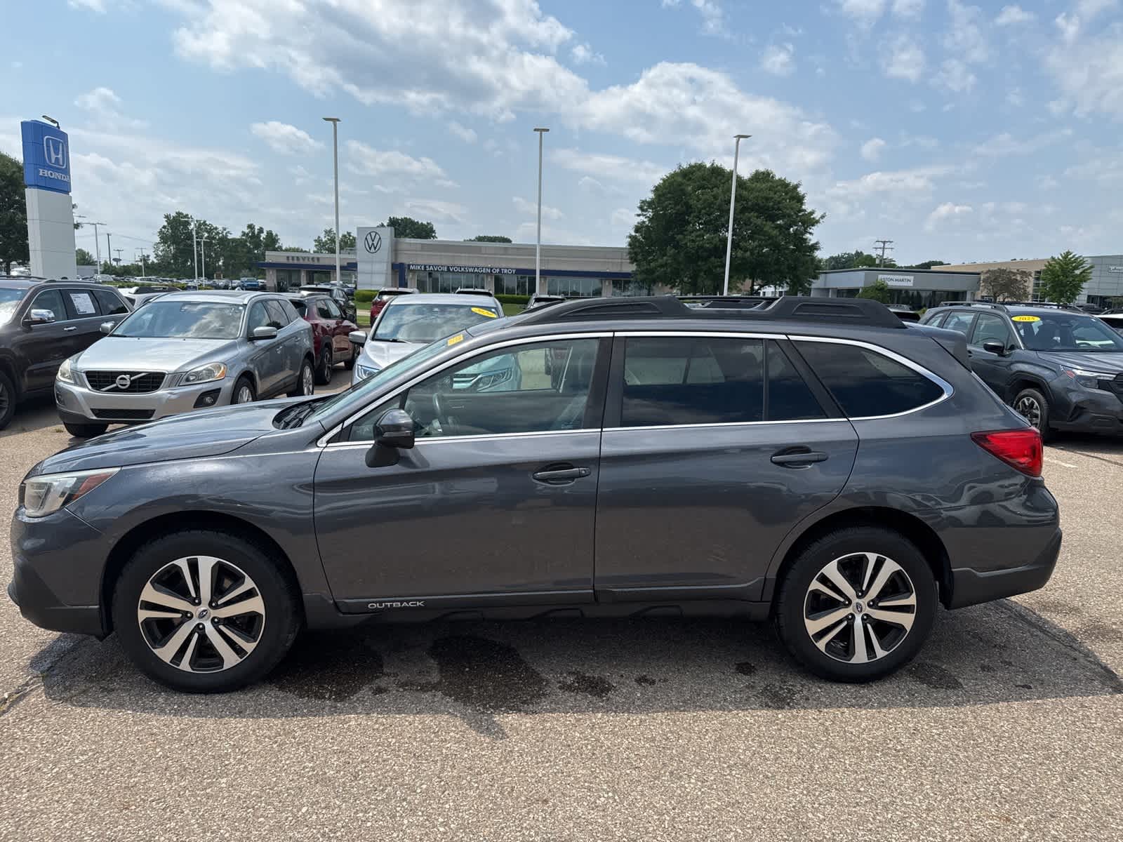 Thumbnail: 2018 Subaru Outback - 12