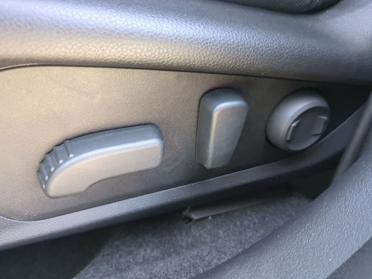 Thumbnail: 2026 Subaru Outback - 16