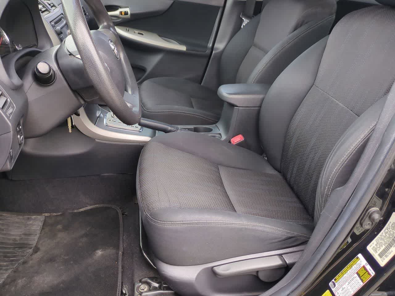 Thumbnail: 2012 Toyota Corolla - 15